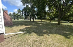211 NE 22nd Avenue, Aberdeen, SD 57401