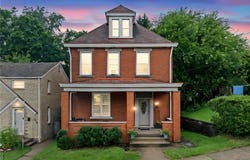 312 Bellbrook St, Brookline, PA 15226