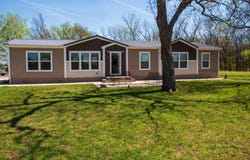 19049 York, Oswego, KS 67356