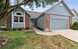 15607 BROADMOOR Street, Overland Park, KS 66223