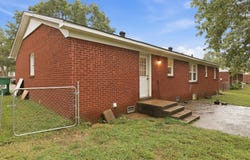 111 Bel Aire Drive, Mayfield, KY 42066