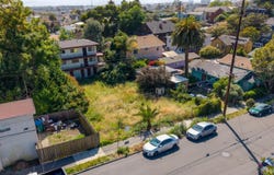 1127 E 20th Street, Oakland, CA 94606