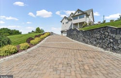 558 E BALTIMORE Pike, WEST GROVE, PA 19390