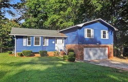 8121 Woodcliff Trail, Riverdale, GA 30274