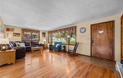 189 Ridge Road, Ontario, NY 14519