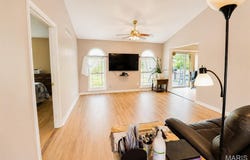 1024 Pin Oak Drive, Warrenton, MO 63383