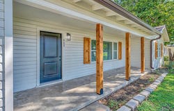 903 E Avenue C, Valley Mills, TX 76689