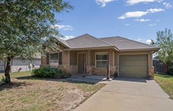 612 Amber Ln, Jarrell, TX 76537