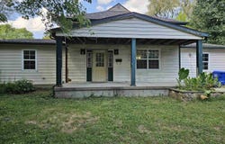 219 E Chestnut Street, Sedalia, MO 65301