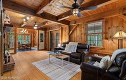 16 Dunhill Road, Jackson, NJ 08527