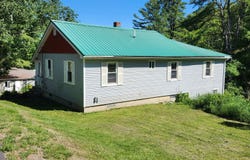 14 Getchell Street, Bath, ME 04530