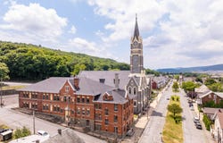 124 E Abbott Street, Jim Thorpe, PA 18232