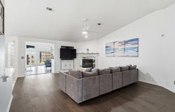 1929 Jessica Way, Navarre, FL 32566