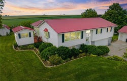 6671 18th Ave, Keystone, IA 52249