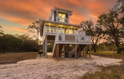 268 Pruett Rd, Eastpoint, FL 32328
