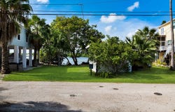 6 Beach Drive, Saddlebunch, FL 33040