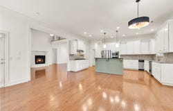 5104 S Sloan Circle, Rogers, AR 72758