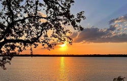 100 Lake Lane, Fox Lake, IL 60020