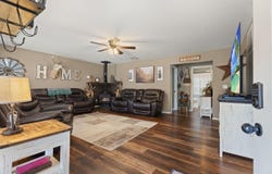 452916 E 270 Road, Afton, OK 74331