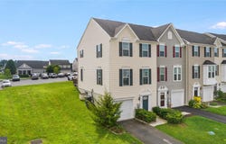 202 NORWOOD Drive, FALLING WATERS, WV 25419