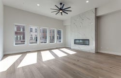 250 E Dallas Street, Grapevine, TX 76051