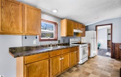 8142 Sadie Lane, Mesick, MI 49668