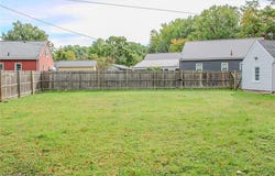 1415 Sunset Drive NE, Warren, OH 44483