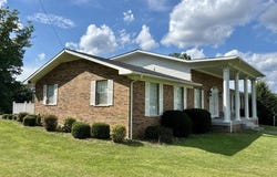 214 Flat Top Rd, SHADY SPRING, WV 25918