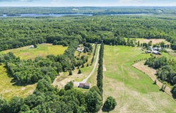 481 Bean Road, Mount Vernon, ME 04352