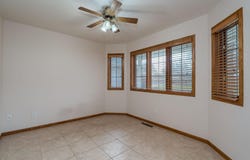 100 Crystal Lane, Mankato, MN 56001