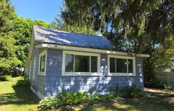 321 S 4th Street, Edmore, MI 48829