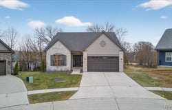 5 Challenger Court, O'Fallon, MO 63366