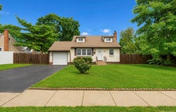 491 Smith Street, Central Islip, NY 11722