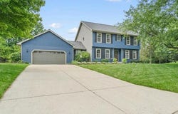2525 Varsity Lane, Holt, MI 48842