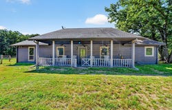 10148 Bluebonnet Drive, Scurry, TX 75158