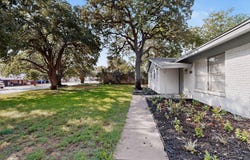 341 Arcadia Street, Hurst, TX 76053