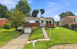 553 Meadowvale Dr, Harmar, PA 15024
