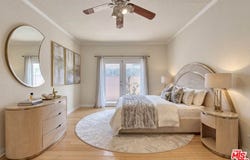 104 S Hayworth Ave, Los Angeles, CA 90048