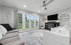 1201 Foxcrolf Drive, Knoxville, TN 37923