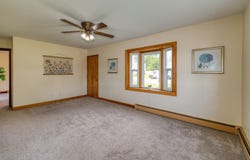 220 S First Street, Elburn, IL 60119