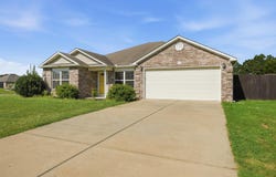 40 Dunwood Drive, Greenbrier, AR 72058
