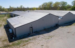 910 S 6th Avenue, Purcell, OK 73080