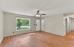 202 Oakcrest Drive, Murray, KY 42071