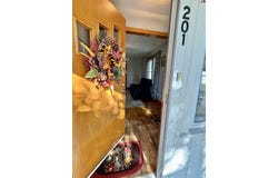 201 S Hickory St, McPherson, KS 67460