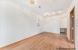 2009 AMES AVE, Cheyenne, WY 82001