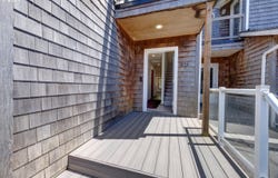 303 AVENUE C, Seaside, OR 97138