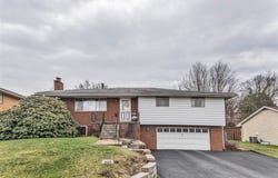 605 Short St, Hempfield Twp, PA 15601