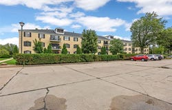 130 Thompson Drive SE, Cedar Rapids, IA 52403