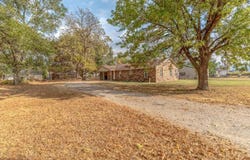106 Morgan St, Bay, AR 72411