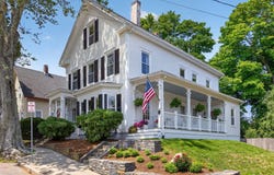 15 Vernon Street, Plymouth, MA 02360